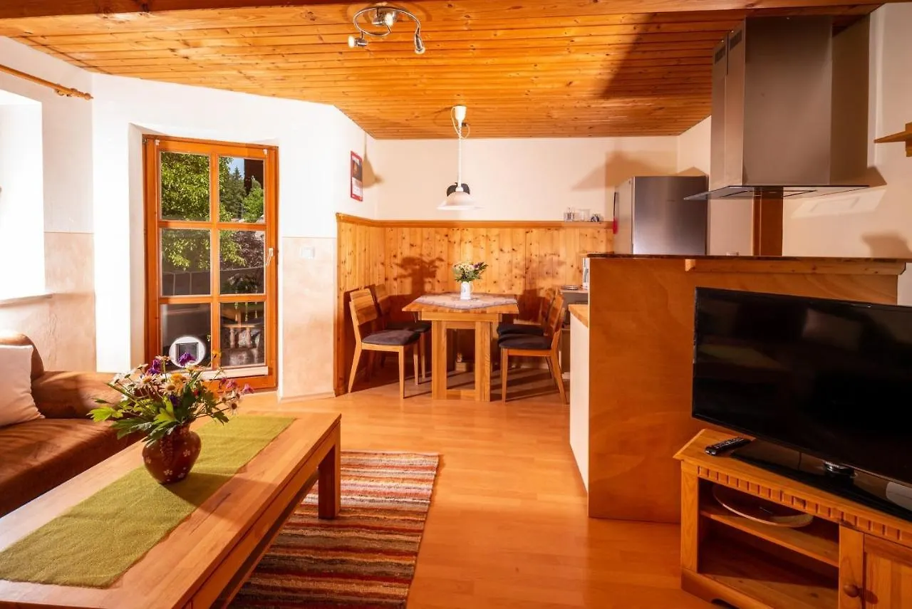 Ferienwohnung Hötzelsperger Prien